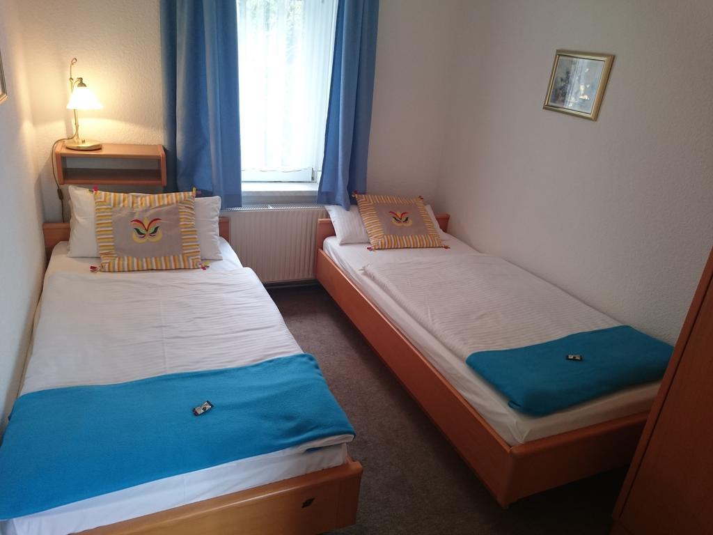 Hotel Haus Alexander Heringsdorf  Esterno foto